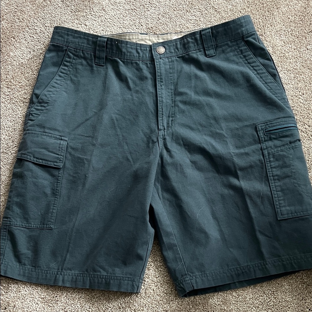 Columbia Men's Deep Teal Cargo Shorts